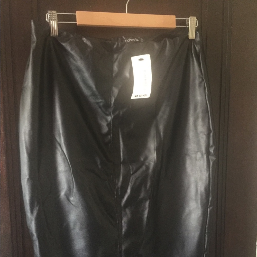Boohoo skirt